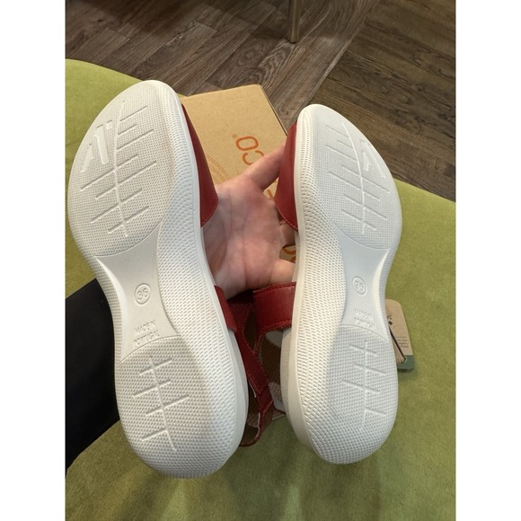 Arcopedico Women's‎ Rapa Nui Sandal Red Size 36 US 5.5-6 Comfort - Picture 7 of 9